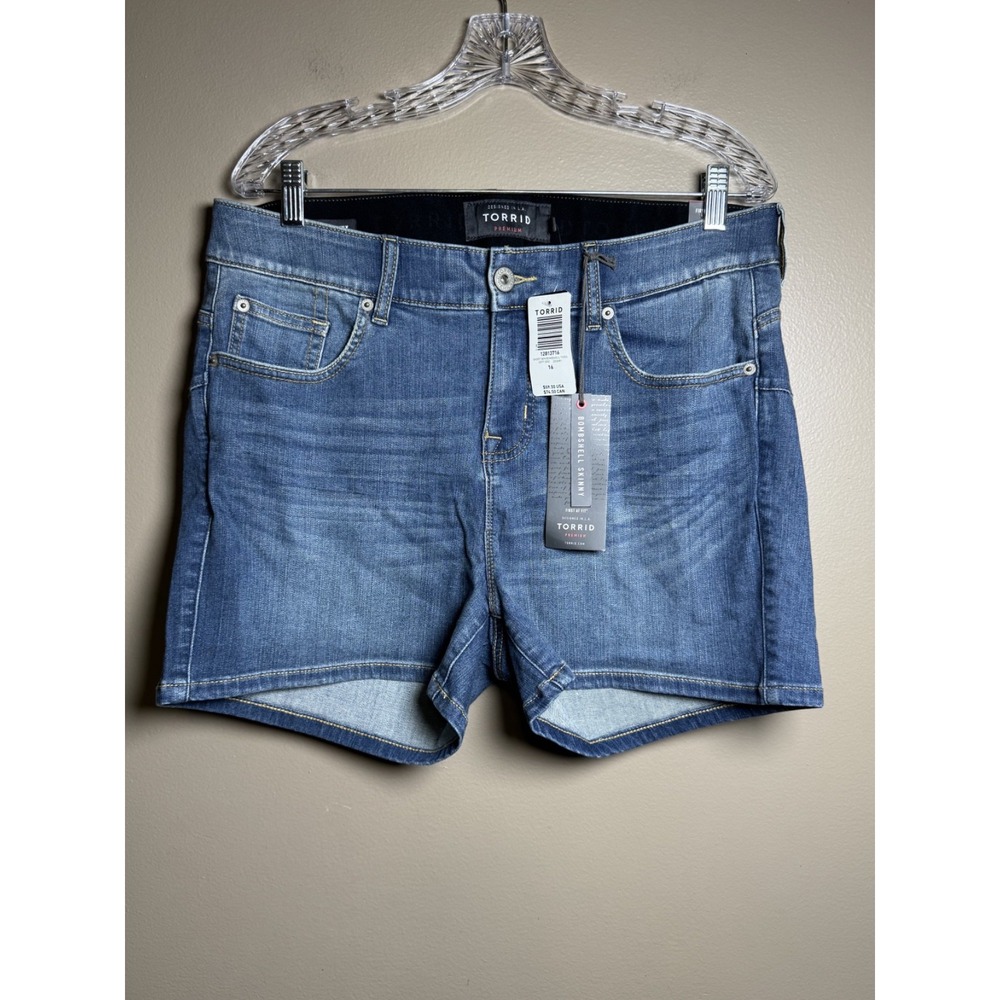 NWT Torrid Premium Jean Shorts Womens 16 Blue Bombshell Skinny